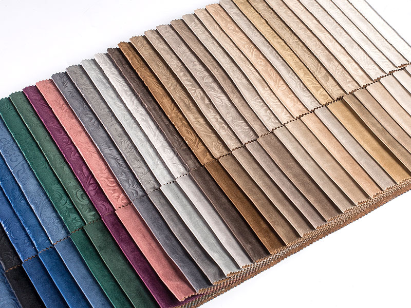 Opções de design personalizáveis ​​para tecido de veludo em relevo tingido